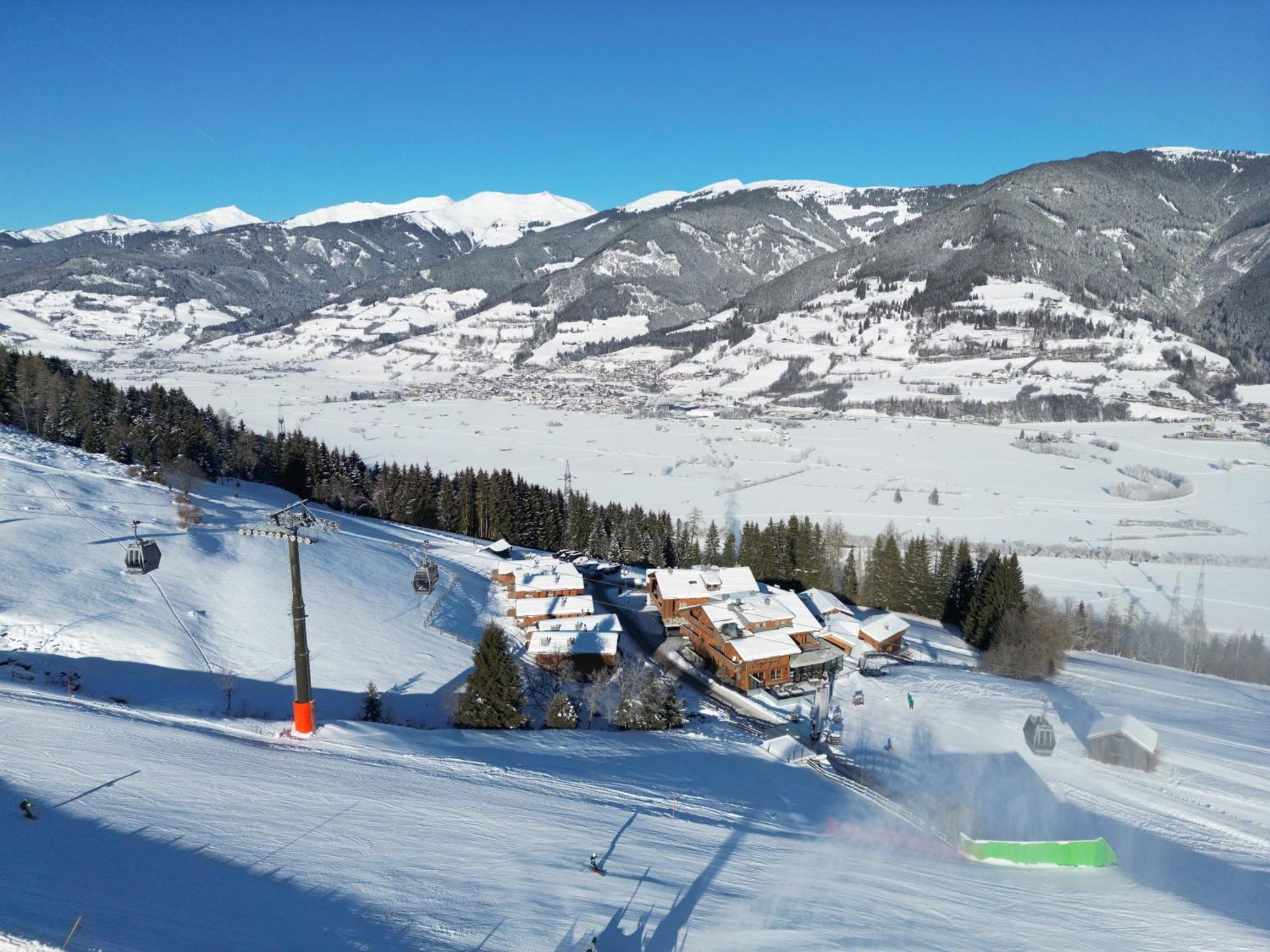 Chaletdorf Zaglgut Kaprun Ski In&Ski Out Exterior foto